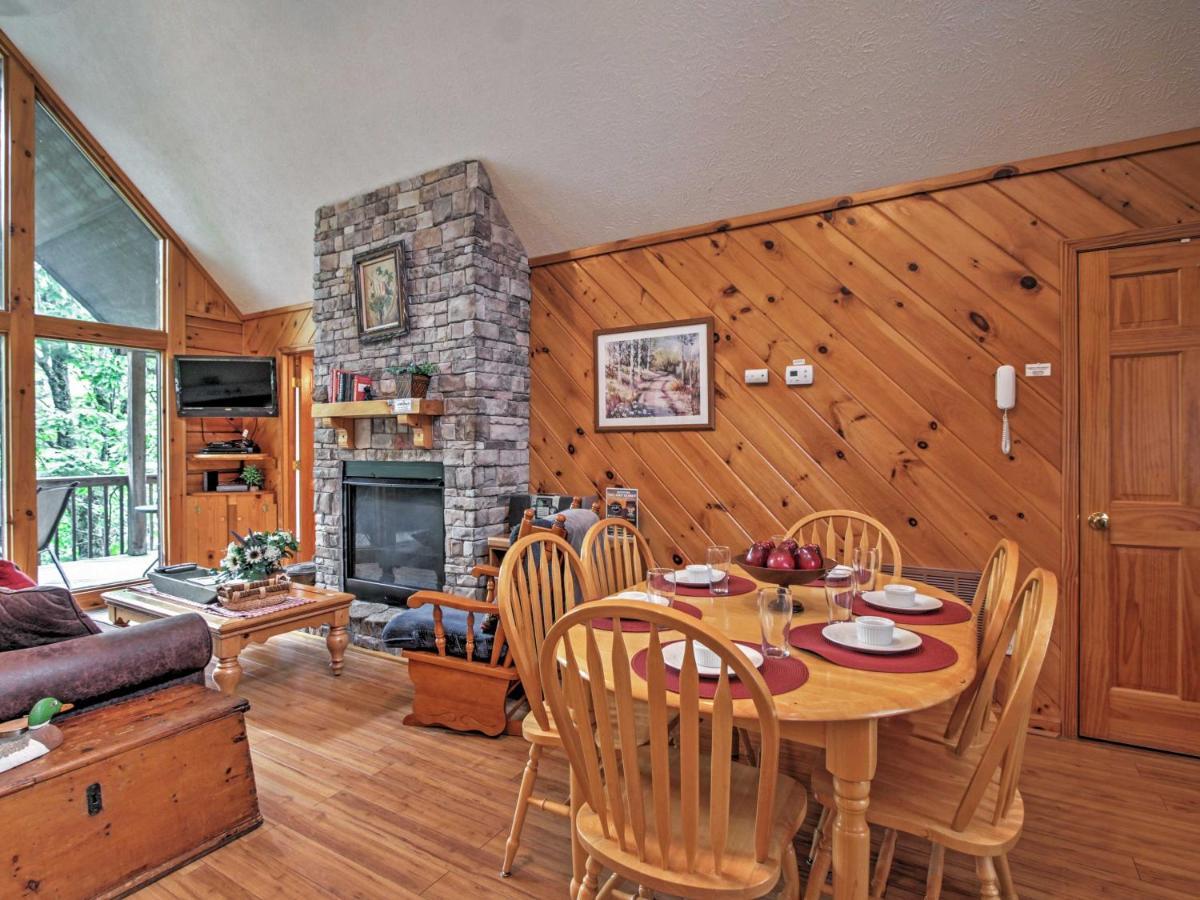 Idyllic Cabin With Hot Tub Less Than 2 Mi To Dollywood! Sevierville Exteriör bild