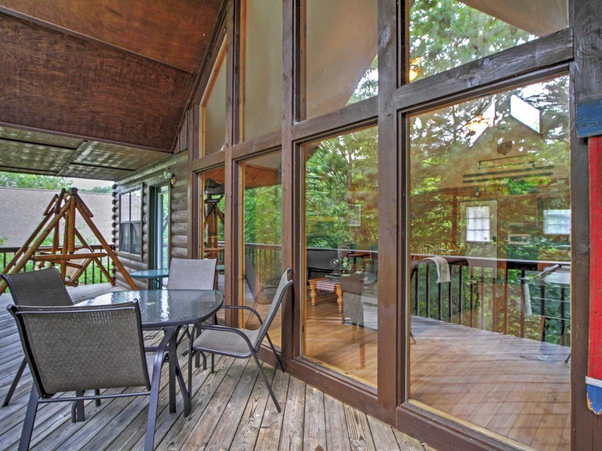 Idyllic Cabin With Hot Tub Less Than 2 Mi To Dollywood! Sevierville Exteriör bild